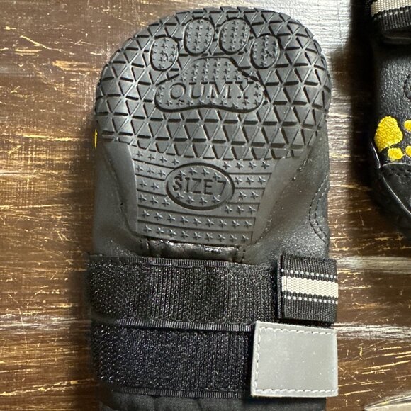 Qumy pet boots black size 7 - Picture 3 of 4